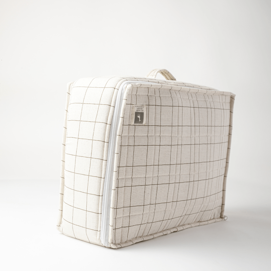 Zoey travel pouch The Baby Suitcase