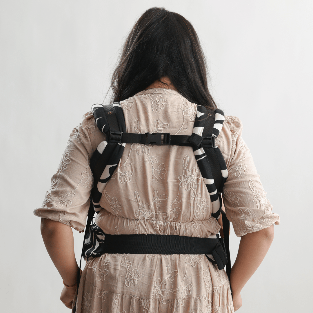 Zoey Baby Carriers Fully Adjustable Zoey’s Baby Carrier, Made Of Linen Cotton, Safe & Ergonomic, 3 Carry Positions, for 4 Months to 3 Year Old Baby (Abstract Print)
