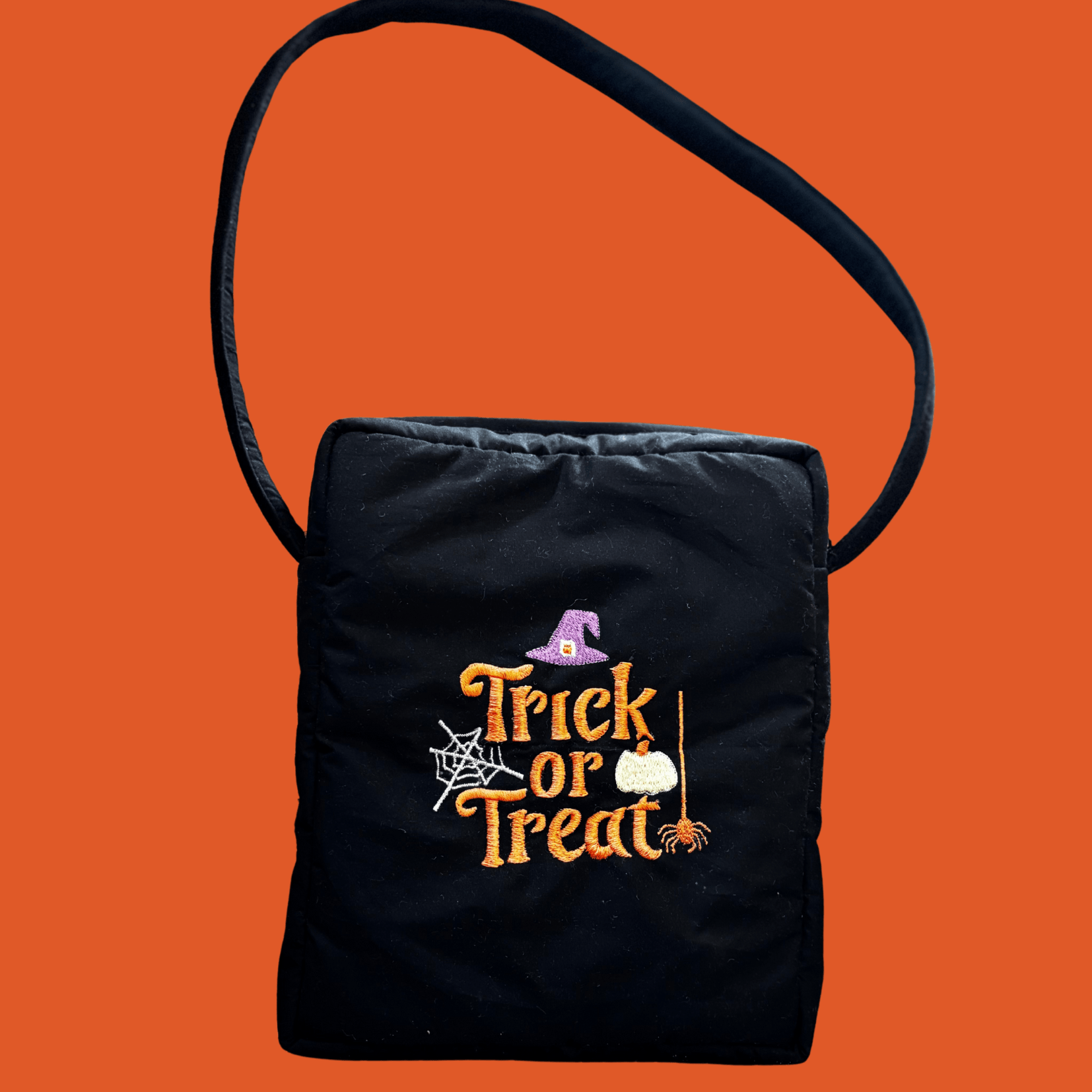Zoey duffle bag Trick or Treat Sling Bag