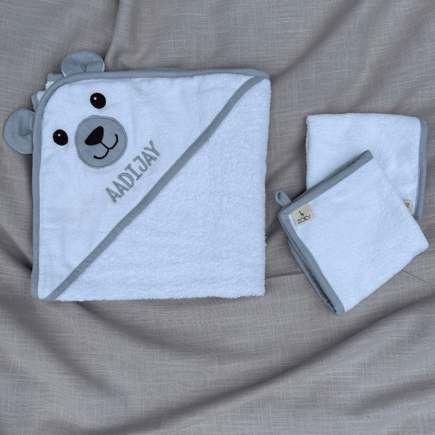 Zoey Hooded towel With Set of 2 Napkins Bear Club Hooded Towel (Can be Personalised)